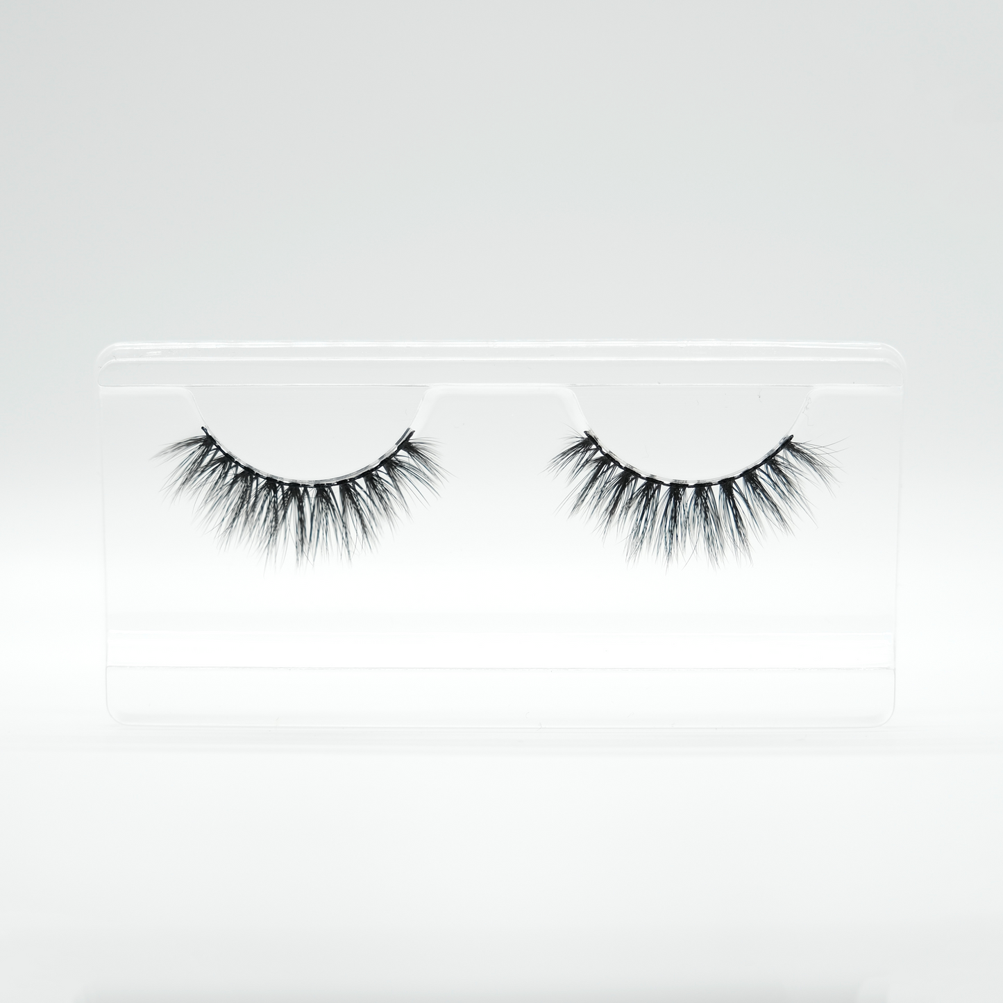 Kimmelashes: Evening Wear with Clear Strip Glue