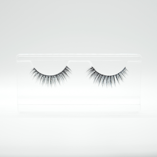 Kimmelashes: Day Wear with Clear Strip Glue